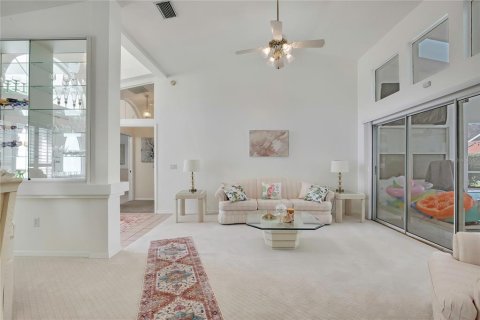 Casa en venta en Spring Hill, Florida, 3 dormitorios, 202.53 m2 № 2431669 - foto 9
