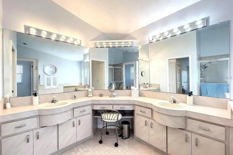 Casa en venta en Spring Hill, Florida, 3 dormitorios, 202.53 m2 № 2431669 - foto 22