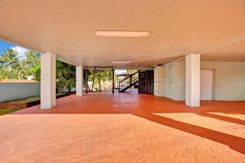 Casa en alquiler en Fort Lauderdale, Florida, 3 dormitorios, 133.78 m2 № 1210200 - foto 1
