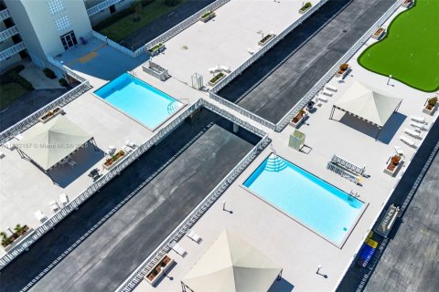 Condominio en venta en Lake Park, Florida, 2 dormitorios, 133.78 m2 № 1933953 - foto 14