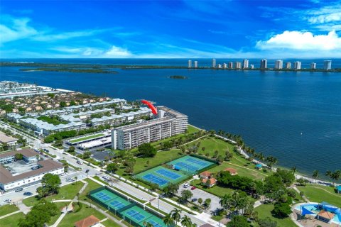 Condominio en venta en Lake Park, Florida, 2 dormitorios, 133.78 m2 № 1933953 - foto 19