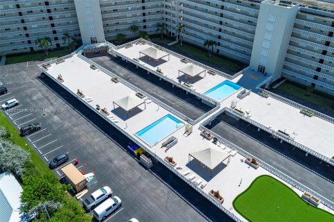 Condominio en venta en Lake Park, Florida, 2 dormitorios, 133.78 m2 № 1933953 - foto 13