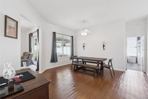 Villa ou maison à vendre à Clermont, Floride: 3 chambres, 166.67 m2 № 2150265 - photo 10