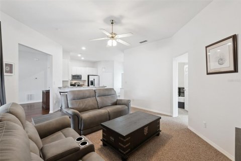 Villa ou maison à vendre à Clermont, Floride: 3 chambres, 166.67 m2 № 2150265 - photo 6
