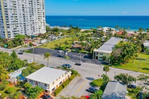Hôtel, hôtellerie à vendre à Pompano Beach, Floride № 2032070 - photo 1