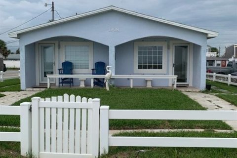 Apartment in Flagler Beach, Florida 2 bedrooms, 65.03 sq.m. № 2280418