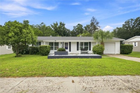 Villa ou maison à Ocala, Floride 2 chambres, 99.87 m2 № 2324896