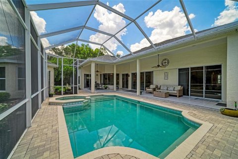 House in Parrish, Florida 3 bedrooms, 276.94 sq.m. № 2221741 - photo 18
