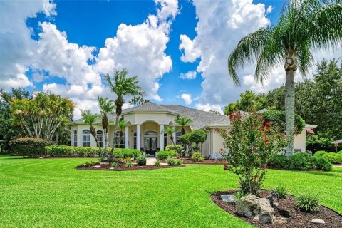 House in Parrish, Florida 3 bedrooms, 276.94 sq.m. № 2221741 - photo 5