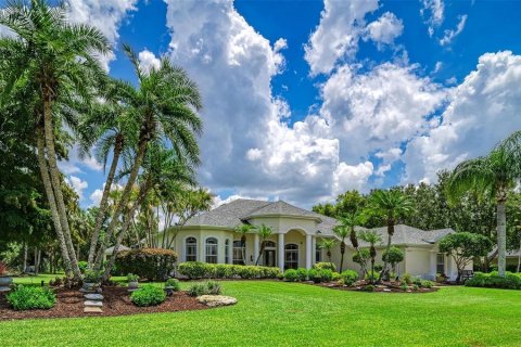 House in Parrish, Florida 3 bedrooms, 276.94 sq.m. № 2221741 - photo 4