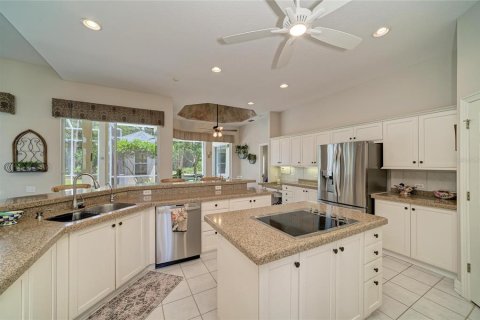 House in Parrish, Florida 3 bedrooms, 276.94 sq.m. № 2221741 - photo 30