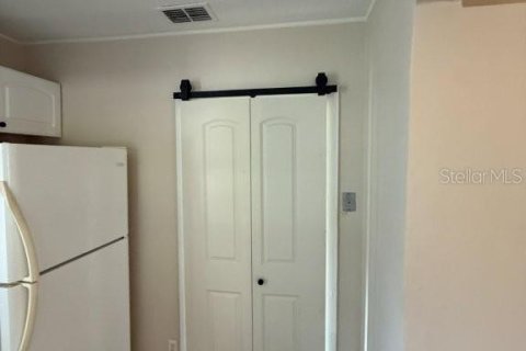 Villa ou maison à louer à Orlando, Floride: 2 chambres, 133.78 m2 № 2405484 - photo 10