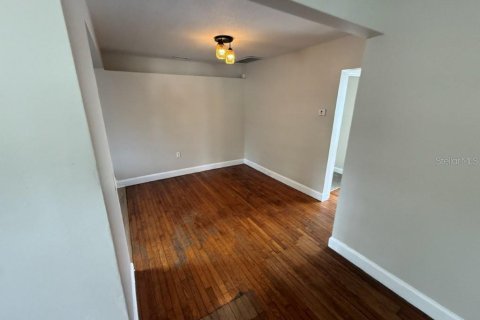 Villa ou maison à louer à Orlando, Floride: 2 chambres, 133.78 m2 № 2405484 - photo 11