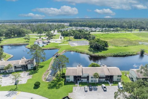 Condominio en venta en Wildwood, Florida, 1 dormitorio, 81.01 m2 № 1911599 - foto 27