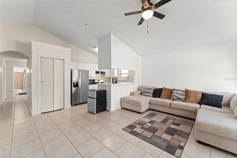 Villa ou maison à vendre à Winter Garden, Floride: 3 chambres, 97.55 m2 № 2224430 - photo 8