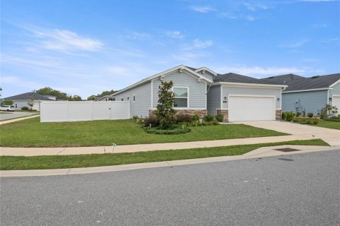 House in Ocala, Florida 4 bedrooms, 189.43 sq.m. № 1851399 - photo 3