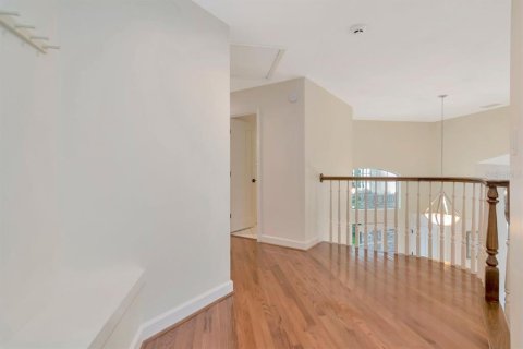 Casa en venta en Tampa, Florida, 6 dormitorios, 386.57 m2 № 1899139 - foto 23