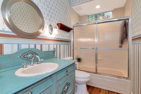 Casa en venta en Tampa, Florida, 6 dormitorios, 386.57 m2 № 1899139 - foto 17