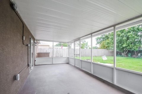 Casa en alquiler en Riverview, Florida, 3 dormitorios, 118.91 m2 № 2158049 - foto 7