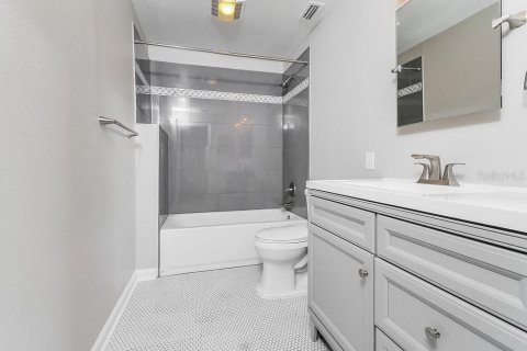 Casa en alquiler en Riverview, Florida, 3 dormitorios, 118.91 m2 № 2158049 - foto 10