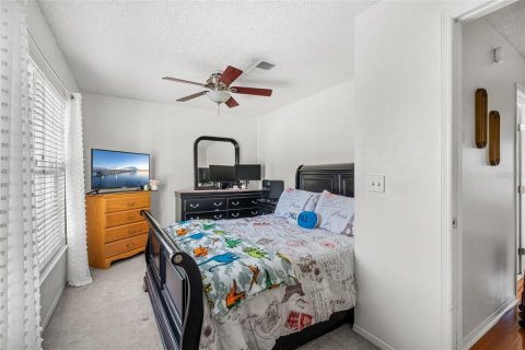 Townhouse in Winter Springs, Florida 2 bedrooms, 102.94 sq.m. № 1722738 - photo 15