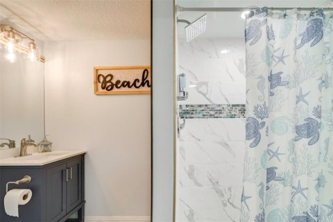 Immobilier commercial à vendre à Sarasota, Floride: 5 chambres, 333.43 m2 № 2285142 - photo 19