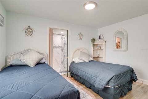 Immobilier commercial à vendre à Sarasota, Floride: 5 chambres, 333.43 m2 № 2285142 - photo 16