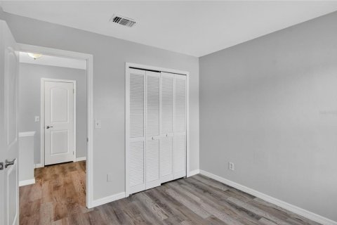 Villa ou maison à louer à Lake Mary, Floride: 3 chambres, 153.29 m2 № 1915347 - photo 18