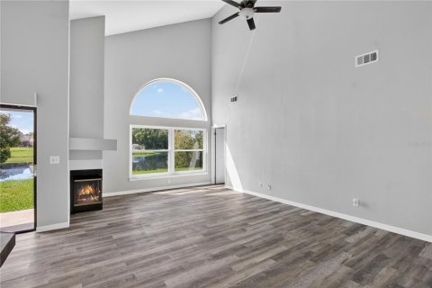 Casa en alquiler en Lake Mary, Florida, 3 dormitorios, 153.29 m2 № 1915347 - foto 11