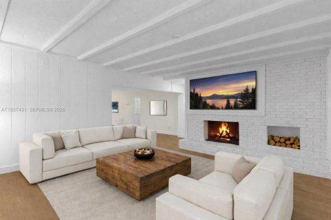 Casa en venta en Fort Lauderdale, Florida, 4 dormitorios, 204.2 m2 № 1999492 - foto 4