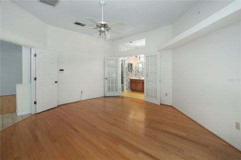 Casa en venta en Orlando, Florida, 4 dormitorios, 233.09 m2 № 2416482 - foto 5
