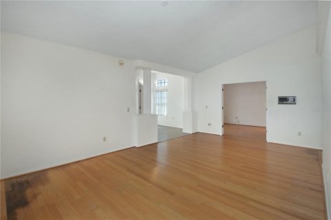 Casa en venta en Orlando, Florida, 4 dormitorios, 233.09 m2 № 2416482 - foto 13