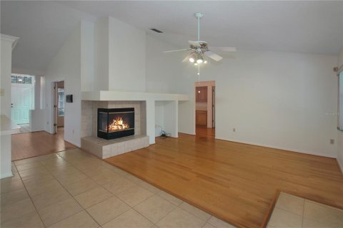 Casa en venta en Orlando, Florida, 4 dormitorios, 233.09 m2 № 2416482 - foto 19