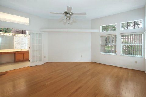 Casa en venta en Orlando, Florida, 4 dormitorios, 233.09 m2 № 2416482 - foto 4
