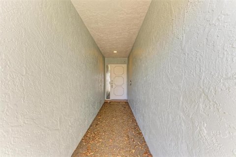 Casa en venta en Bradenton, Florida, 2 dormitorios, 177.72 m2 № 1530140 - foto 8