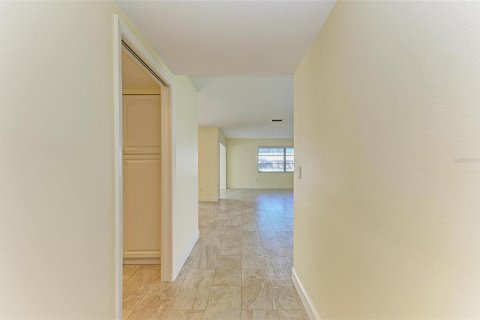 Casa en venta en Bradenton, Florida, 2 dormitorios, 177.72 m2 № 1530140 - foto 10