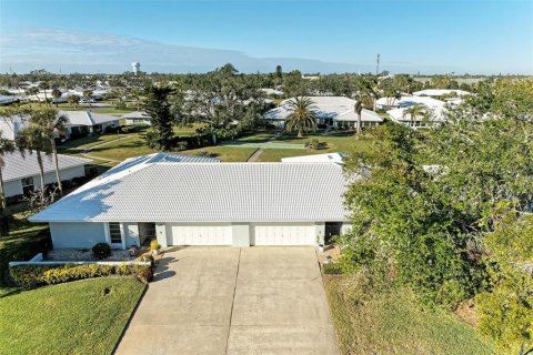 Casa en venta en Bradenton, Florida, 2 dormitorios, 177.72 m2 № 1530140 - foto 2