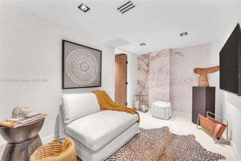 Condo in Sunny Isles Beach, Florida, 2 bedrooms  № 1708381 - photo 13