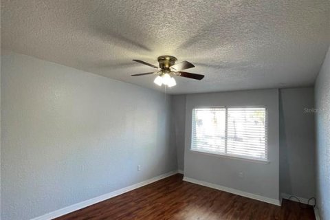 Condo in Orlando, Florida, 2 bedrooms № 2389351 - photo 7
