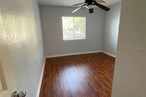 Condo in Orlando, Florida, 2 bedrooms № 2389351 - photo 4
