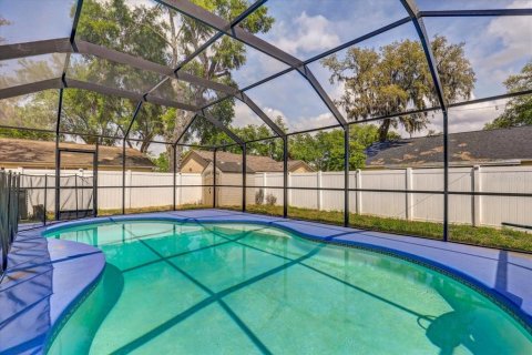 House in Valrico, Florida 4 bedrooms, 149.67 sq.m. № 1820751 - photo 30