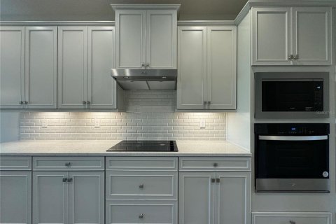 Casa en venta en Winter Garden, Florida, 4 dormitorios, 309.09 m2 № 1900714 - foto 9