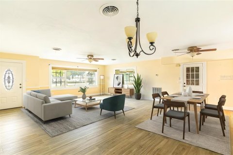 Villa ou maison à vendre à Sebring, Floride: 4 chambres, 182.83 m2 № 2321415 - photo 2