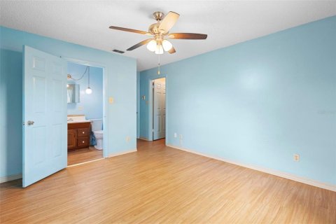 House in Orange City, Florida 2 bedrooms, 108.51 sq.m. № 1523829 - photo 23