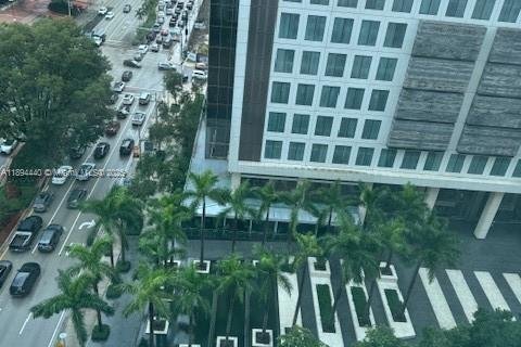 Condominio en alquiler en Miami, Florida, 2 dormitorios, 106.47 m2 № 1947946 - foto 12
