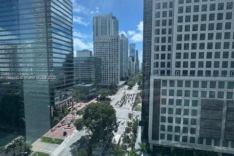 Condominio en alquiler en Miami, Florida, 2 dormitorios, 106.47 m2 № 1947946 - foto 18