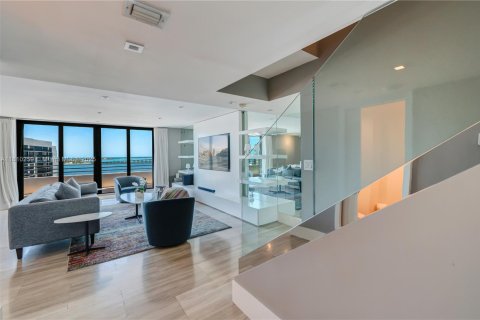 Copropriété à vendre à Miami, Floride: 2 chambres, 151.8 m2 № 1958188 - photo 2
