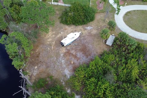 Terreno en venta en Port Charlotte, Florida № 1010042 - foto 10