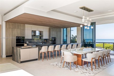 Casa en venta en Marathon, Florida, 10 dormitorios, 737.09 m2 № 1984724 - foto 12