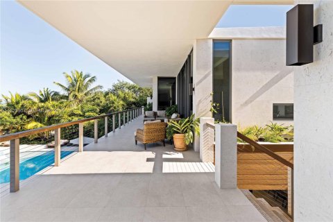 Casa en venta en Marathon, Florida, 10 dormitorios, 737.09 m2 № 1984724 - foto 20